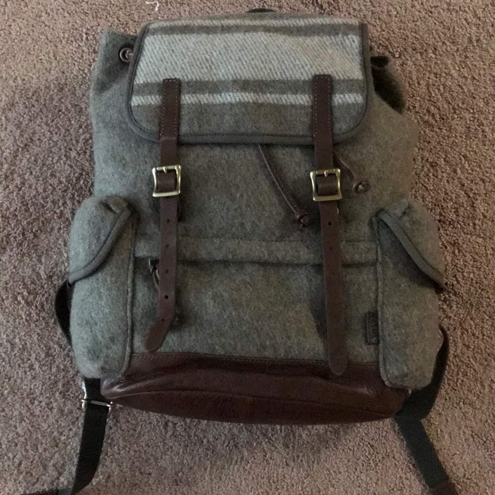 NWT Defender Ruckpack